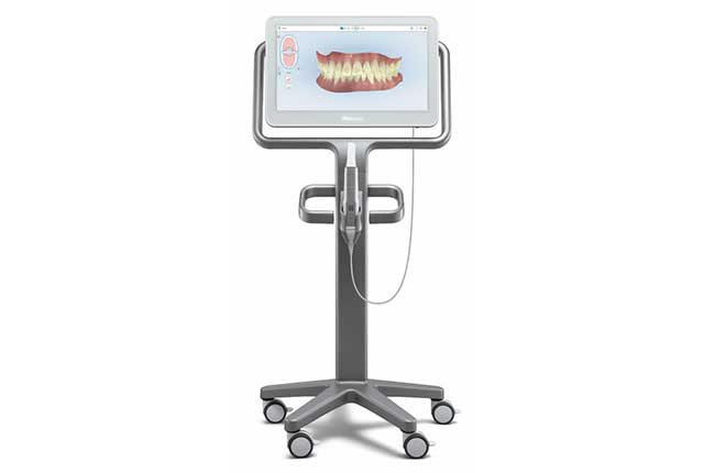 口腔内スキャナー